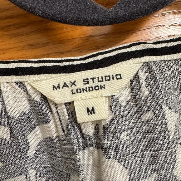 Max Studio Monochrome Patterned Dress - Picture 2 of 3